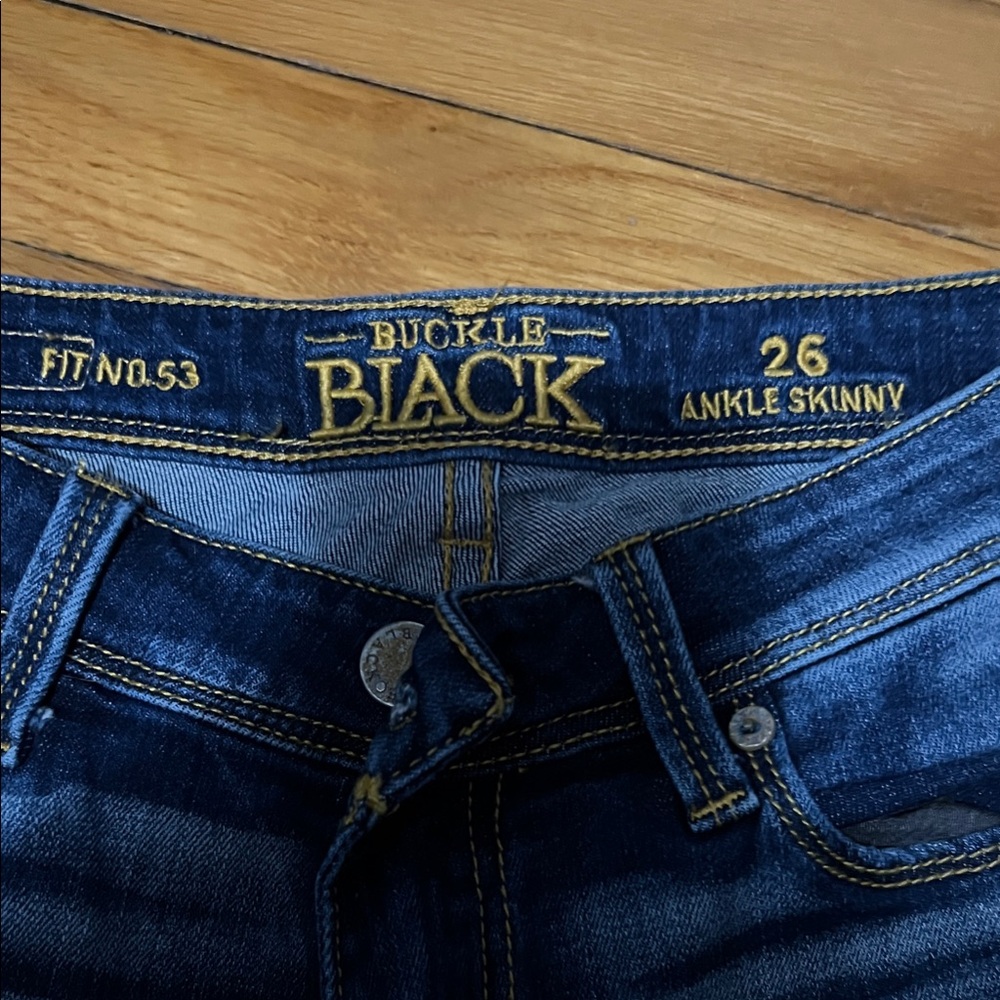 Black Women's Skinny Jeans - Dark Blue